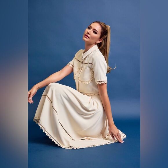 503. Chic Cream Two-Piece Skirt and Top Set - Picture 6 of 10